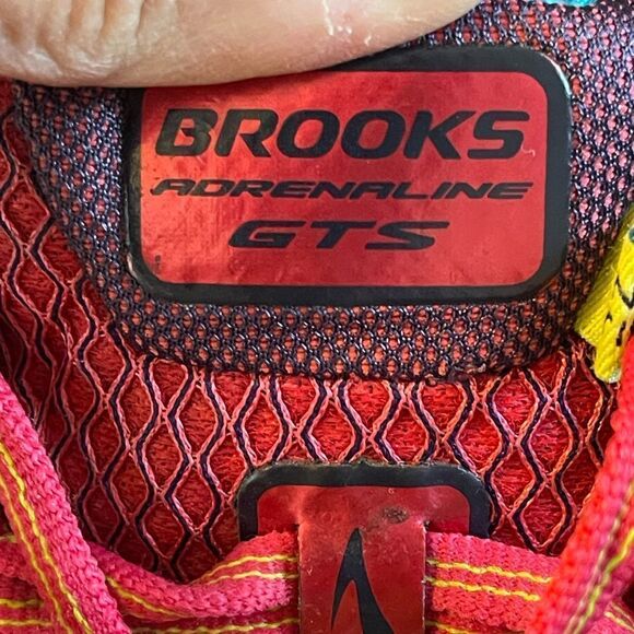 Brooks Adrenaline GTS 15 pink blue yellow running tennis shoes, size 9 - Picture 3 of 12